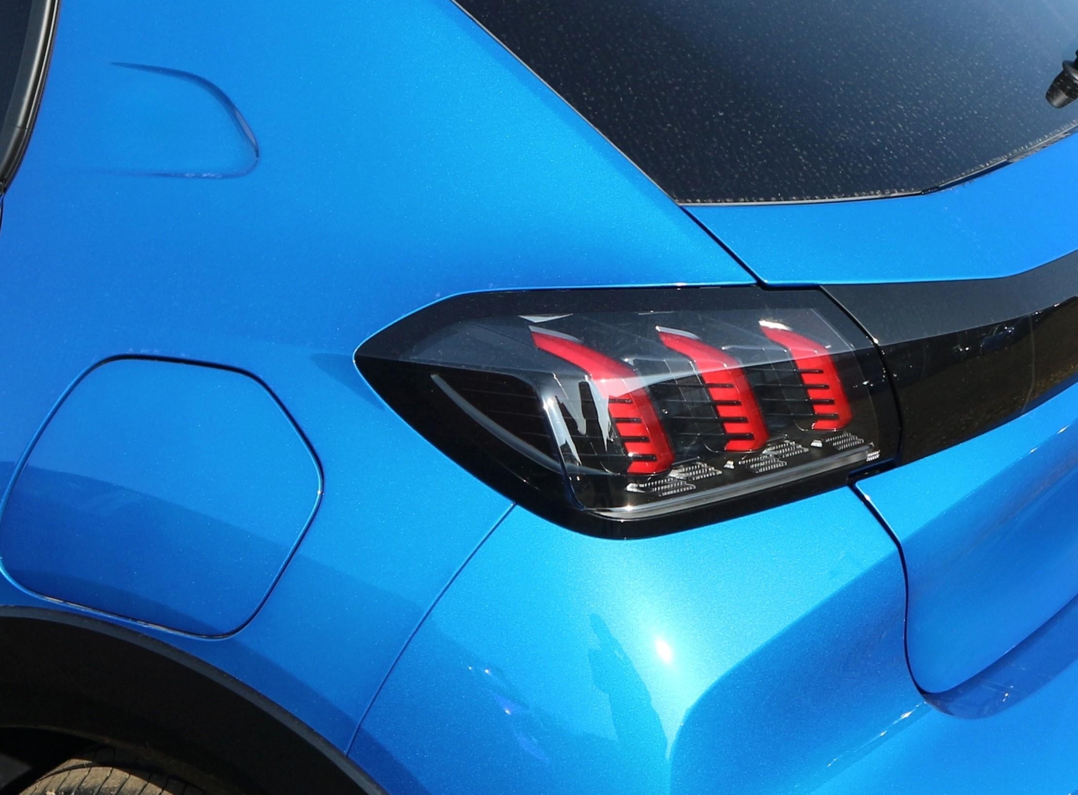 Claw brake lights