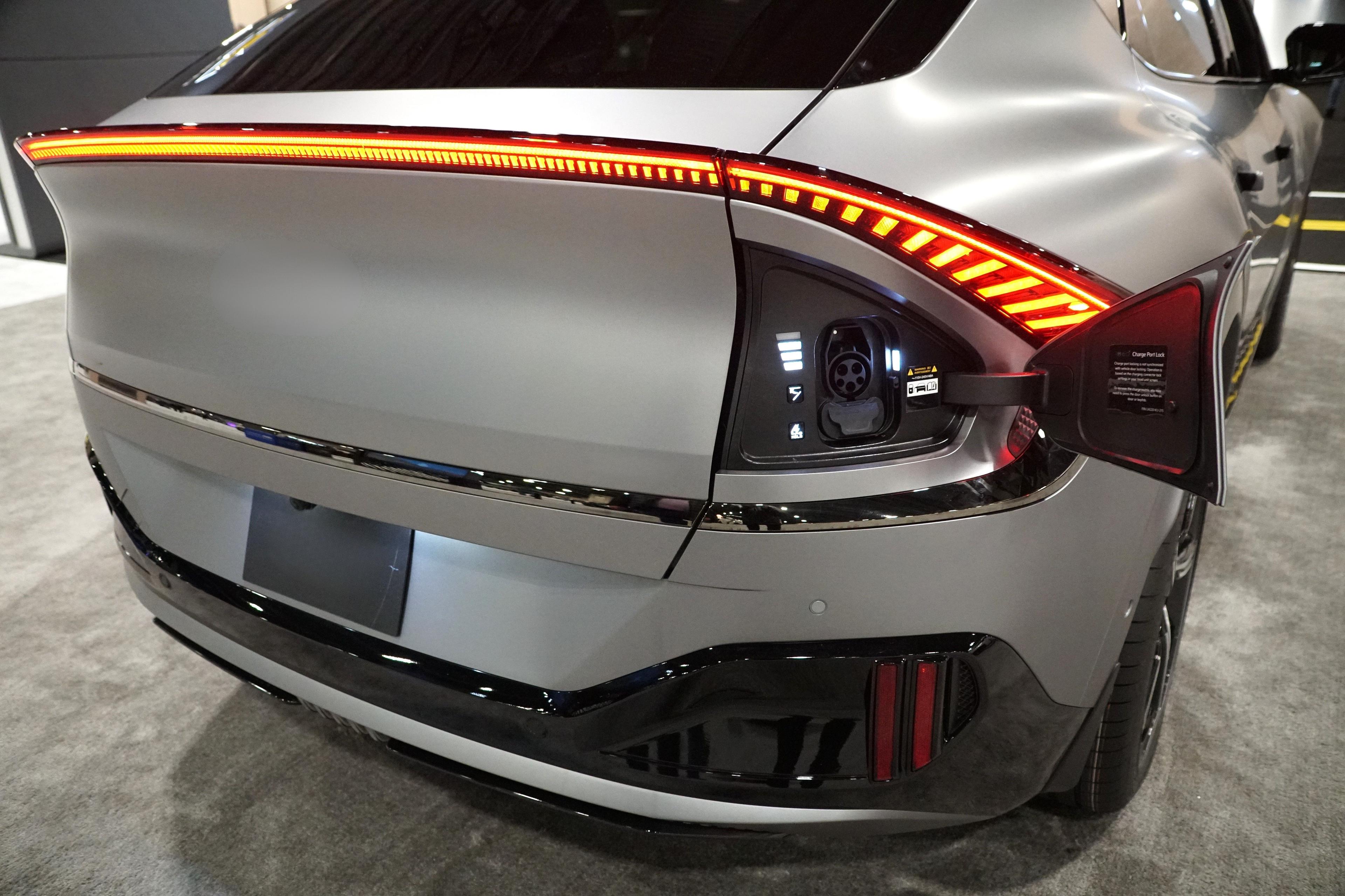 Long thin strip brake light