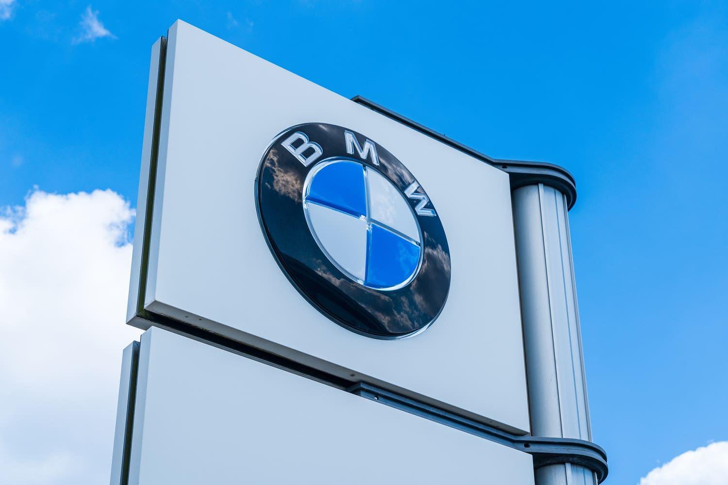 BMW signage outside dealership