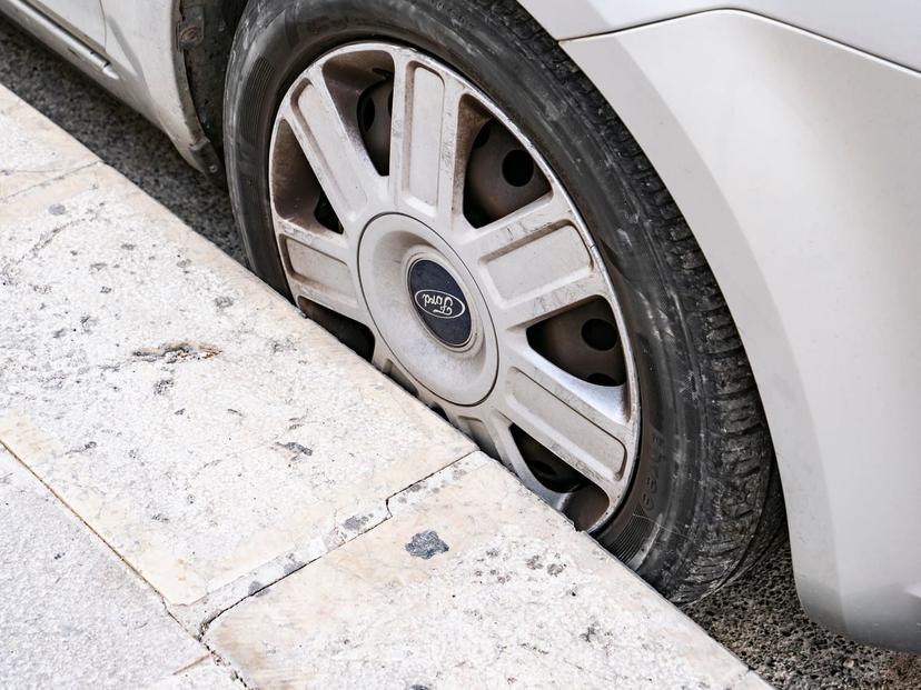 alloy-wheel-refurbishment-cost-uk-average-price-guide-bumper