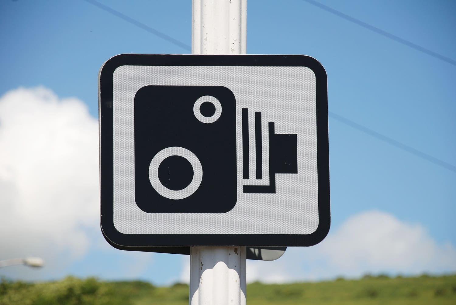 Speed camera sign