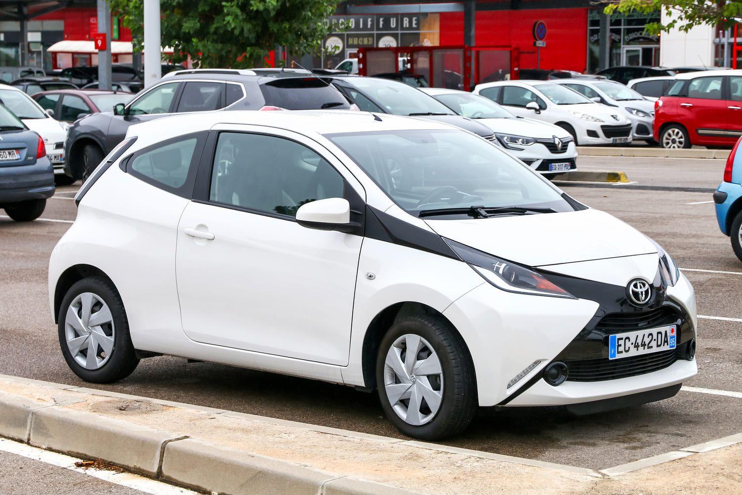 17 Best First Cars For New UK Drivers | Bumper