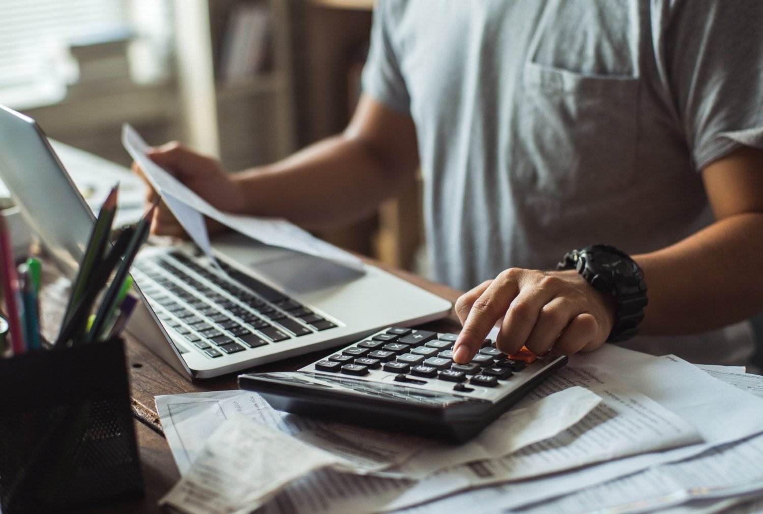 Calculating car costs