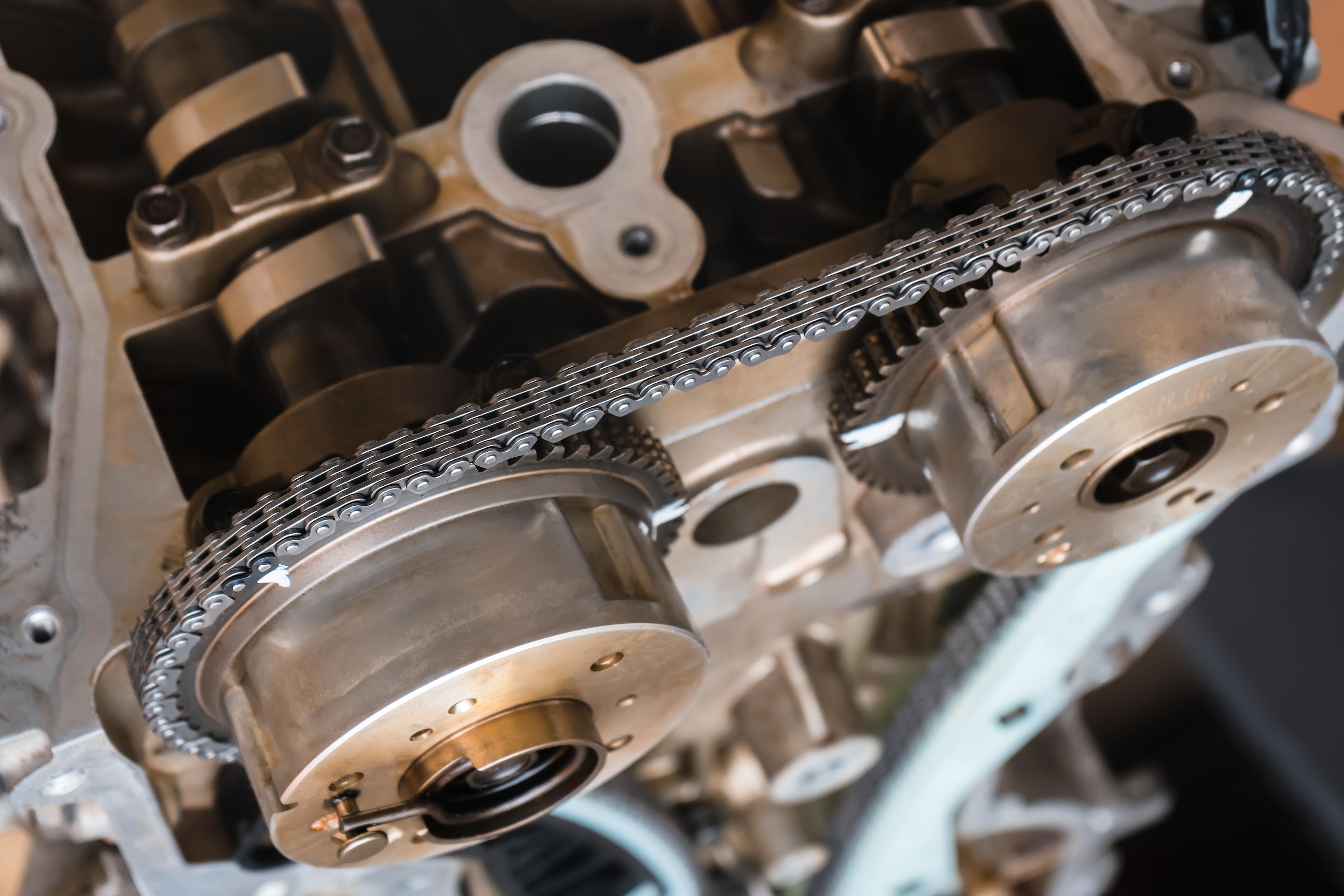 Timing chain close up
